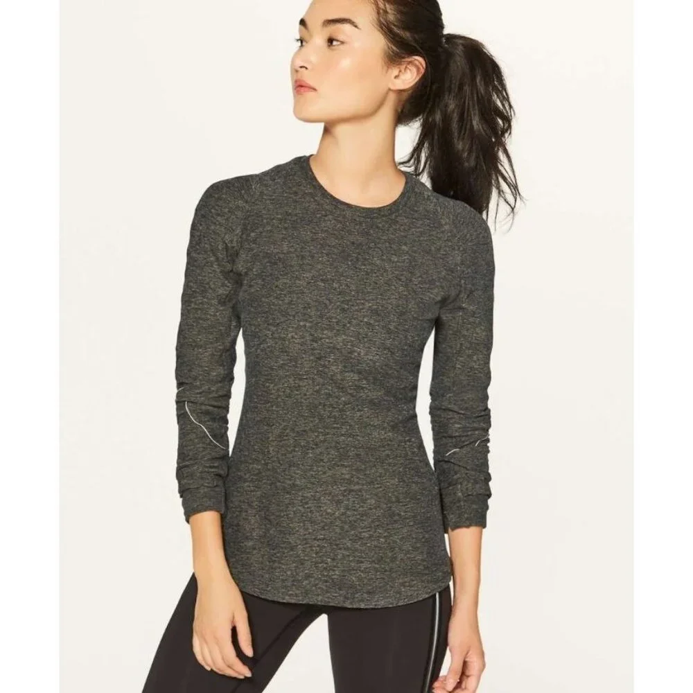 Lululemon Extra Mile Long Sleeve Shirt Cuffins Heathered Utilitarian Size 2 - Picture 1 of 5